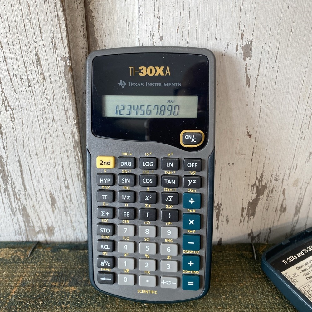 Texas Instruments TI-30Xa‎ Scientific Calculator Solar Tested and Works